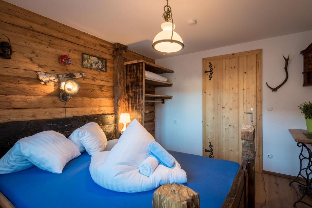 Alpenhostel "Das Besenhaus" Altenmarkt im Pongau Exterior photo